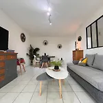 Appartement Avec Terrasse Et Piscine, Proche Plage D\'Erromardie, Saint Jean De Luz - Fr-1-239-932